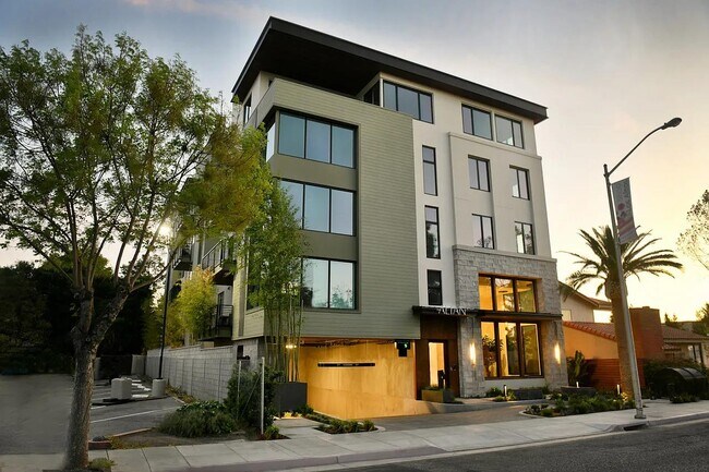 Building Photo - 4880 El Camino Real