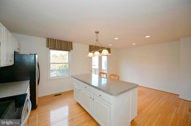 Building Photo - 102 Meherrin Terrace SW