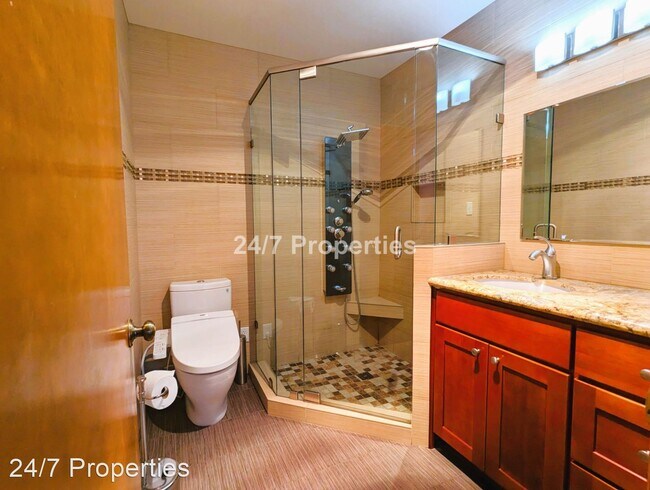Building Photo - 2 br, 2 bath House - 4926 S. Corbett Ave. ...