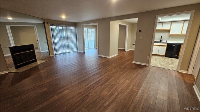 Building Photo - 306 Sundown Trail