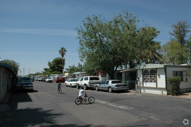 Building Photo - West Wind Mobile Home Park