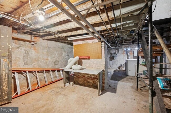 Building Photo - 1000 N Randolph St