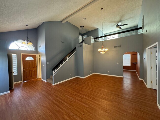Building Photo - Two story home with sparkling private pool.