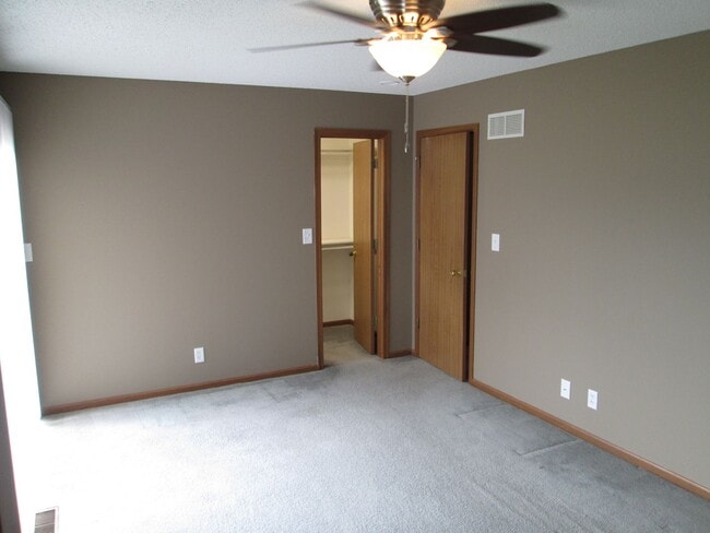 Building Photo - Next to Capital Beach Lake with free internet & cable tv