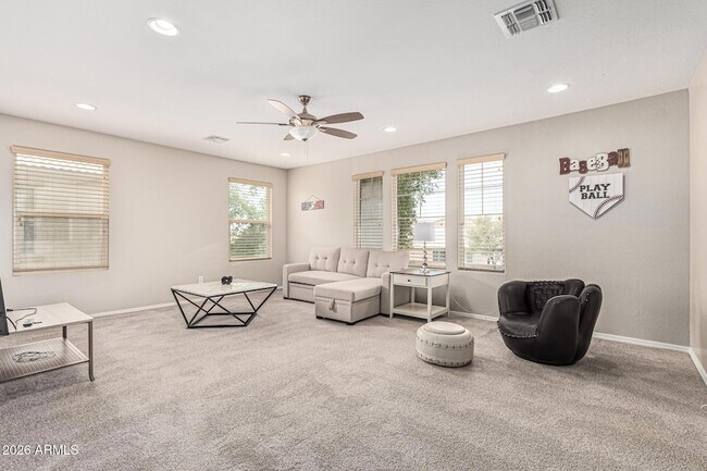 Building Photo - 7657 S Debra Dr