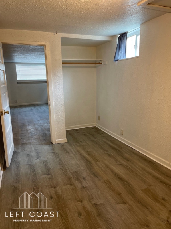 Building Photo - 443 SW 7th St