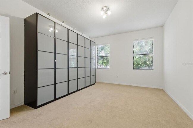 Building Photo - 11804 13th Way N