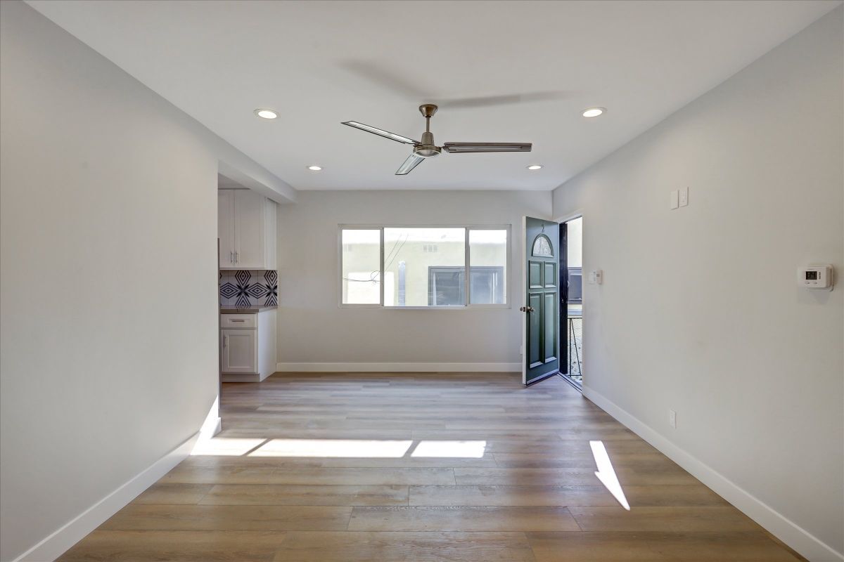 Building Photo - 644 Pier Ave