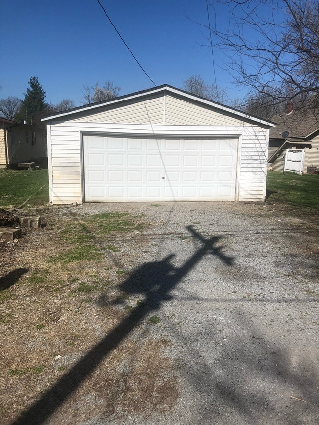 Building Photo - 516 N 21st St