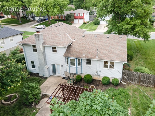 Building Photo - 9305 W 82nd St
