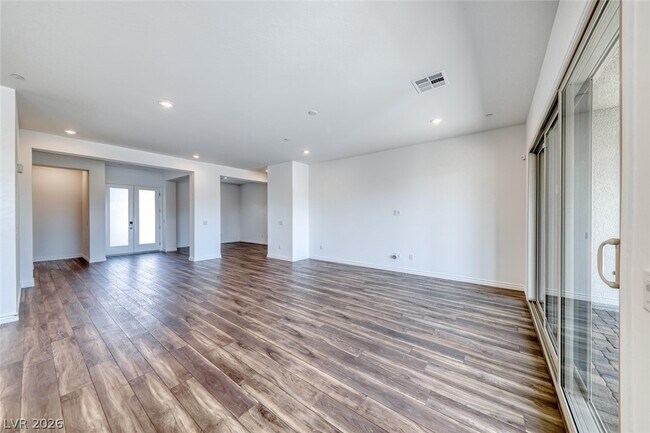 Building Photo - 968 Woodburn Ln