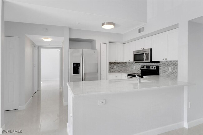Building Photo - 1210 Wildwood Lakes Blvd