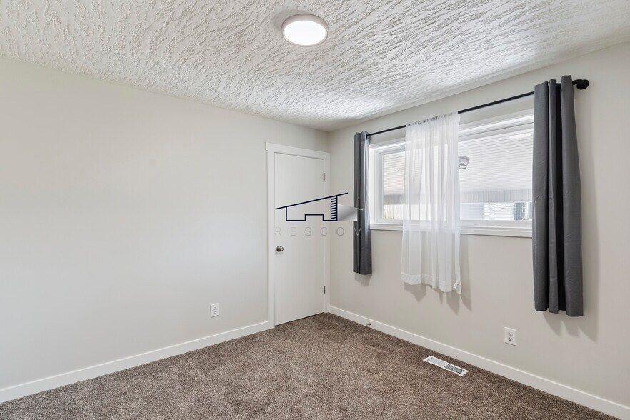 Building Photo - 3134 N 450 E