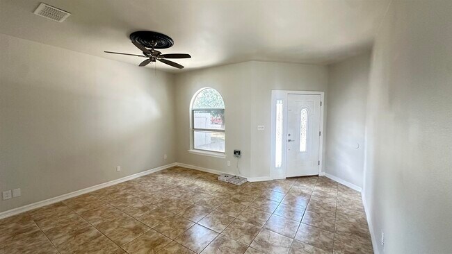 Building Photo - 1511 Texoma St