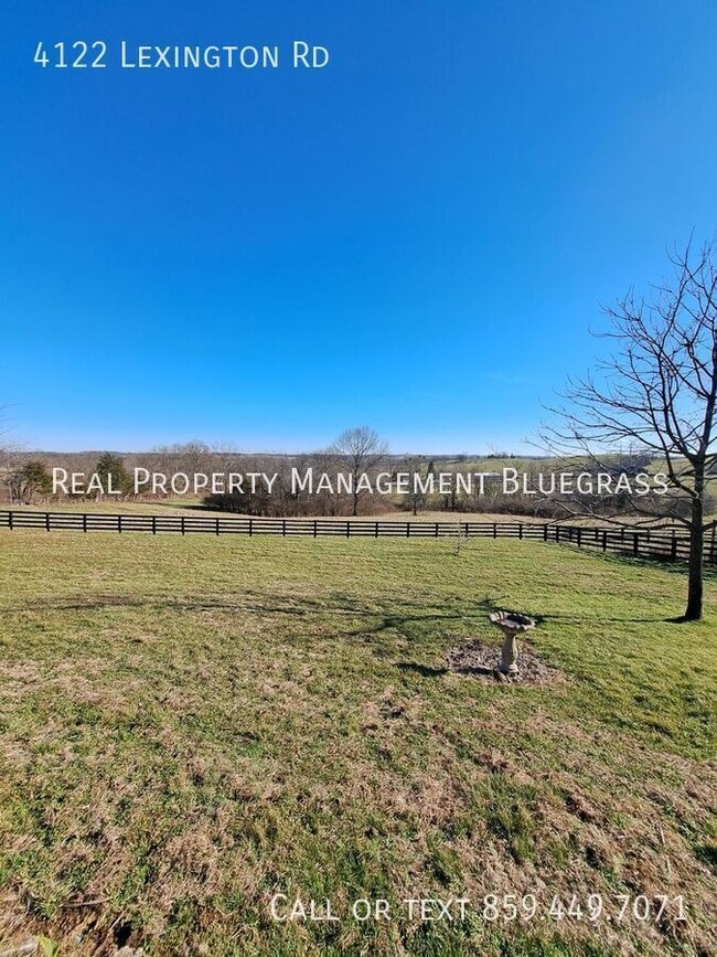 Building Photo - 4122 Lexington Rd