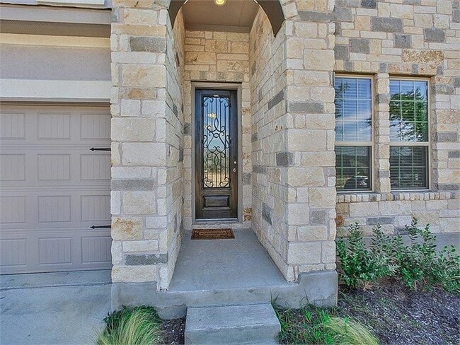 Building Photo - 15601 Cabrillo Way