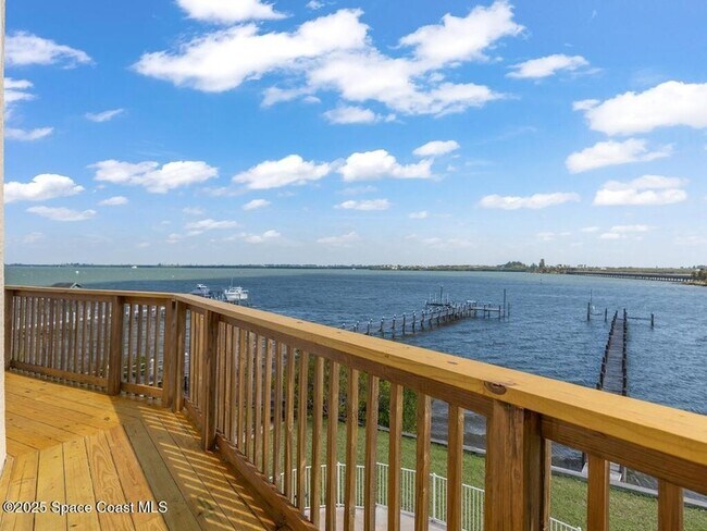 Building Photo - 8820 44th Ave