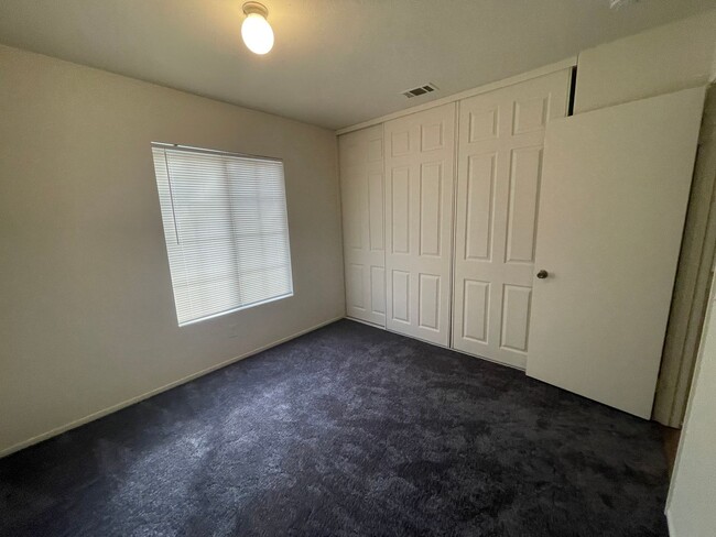 Building Photo - Adelanto Home- 3 Bedrooms, 2 Bathrooms, La...