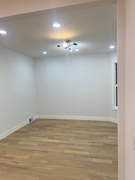 Bedroom - 636 NE Prescott St