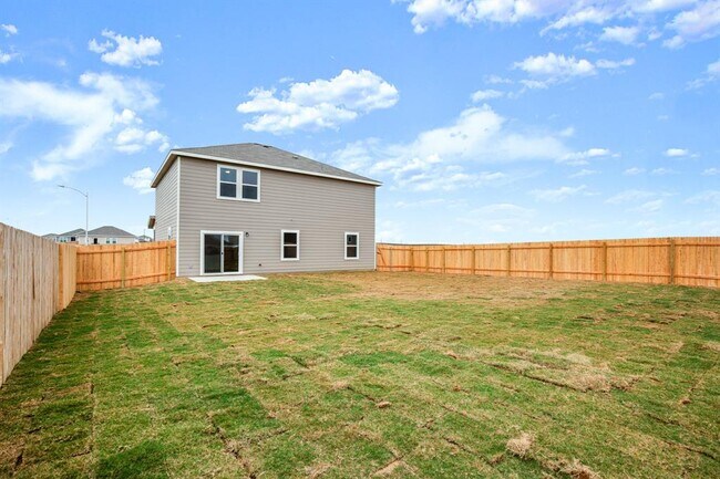 Building Photo - 14501 John Marshall Bend