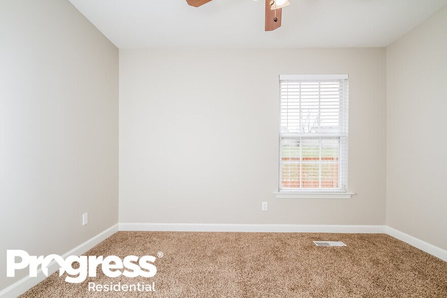 Building Photo - 5024 War Admiral Ct