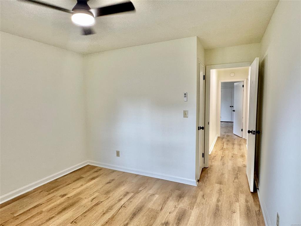 Building Photo - 713 Dubuque Dr