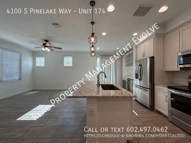 Building Photo - 4100 S Pinelake Way