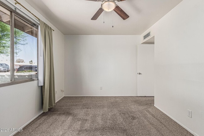Building Photo - 1213 E Riviera Dr