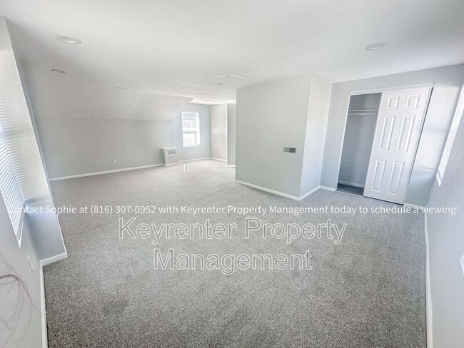 Building Photo - 3713 Wood Ave