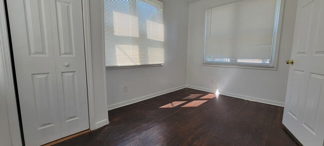 Building Photo - 8542 Ironwood St