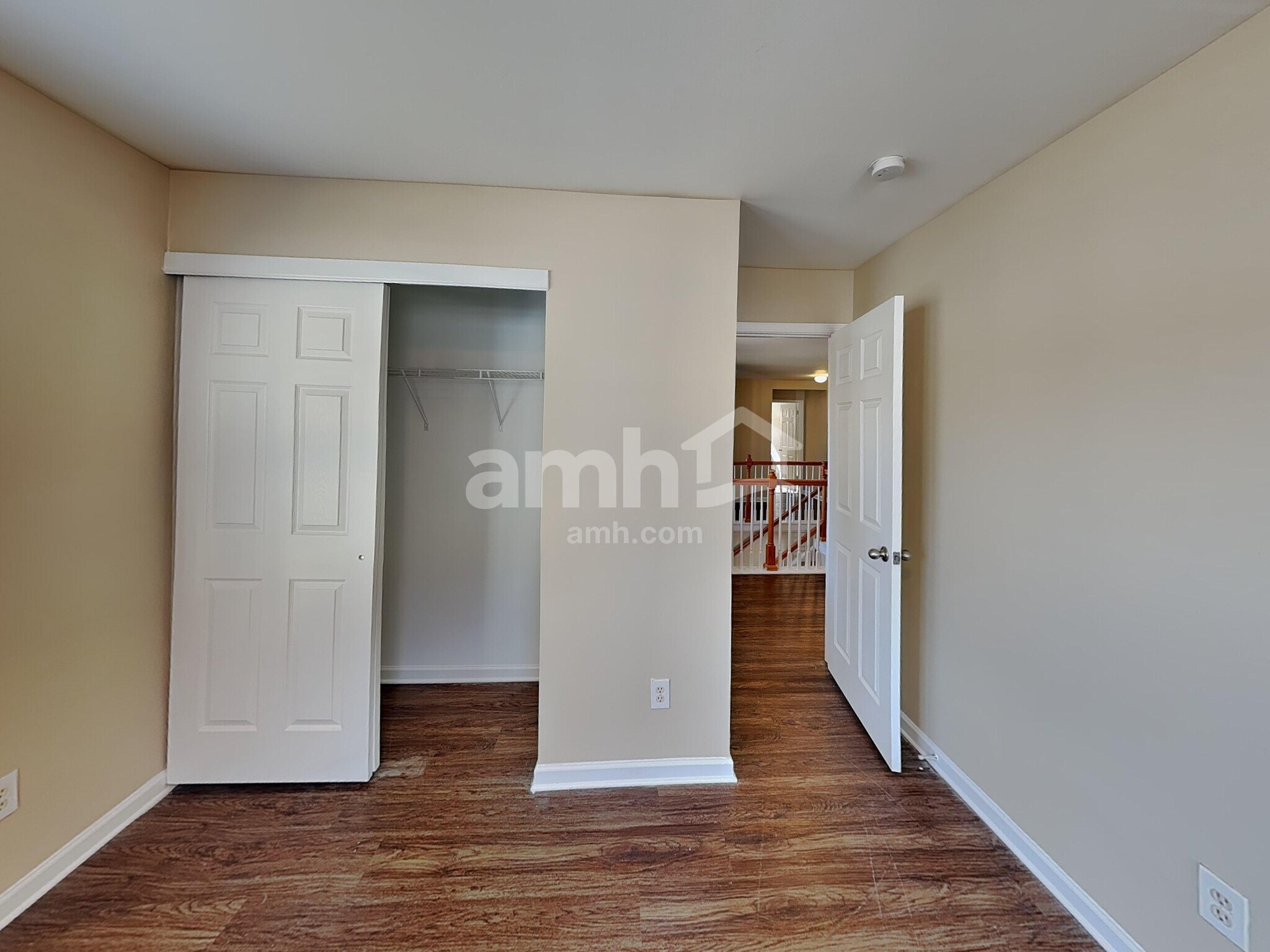 Building Photo - 348 Yellow Iris Rd