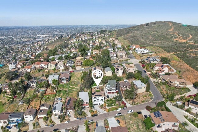 Building Photo - 1644 Cuyamaca Ave
