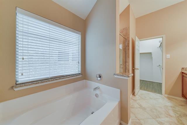 Building Photo - 15705 Wheelhorse Trail