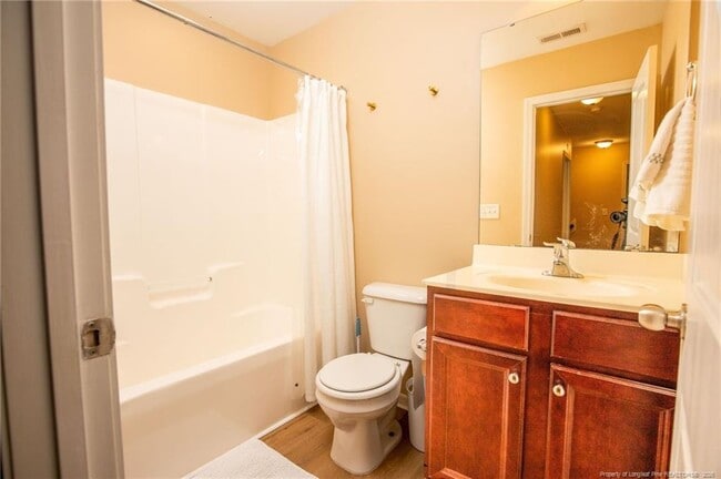 Building Photo - 45 Agdon Landing