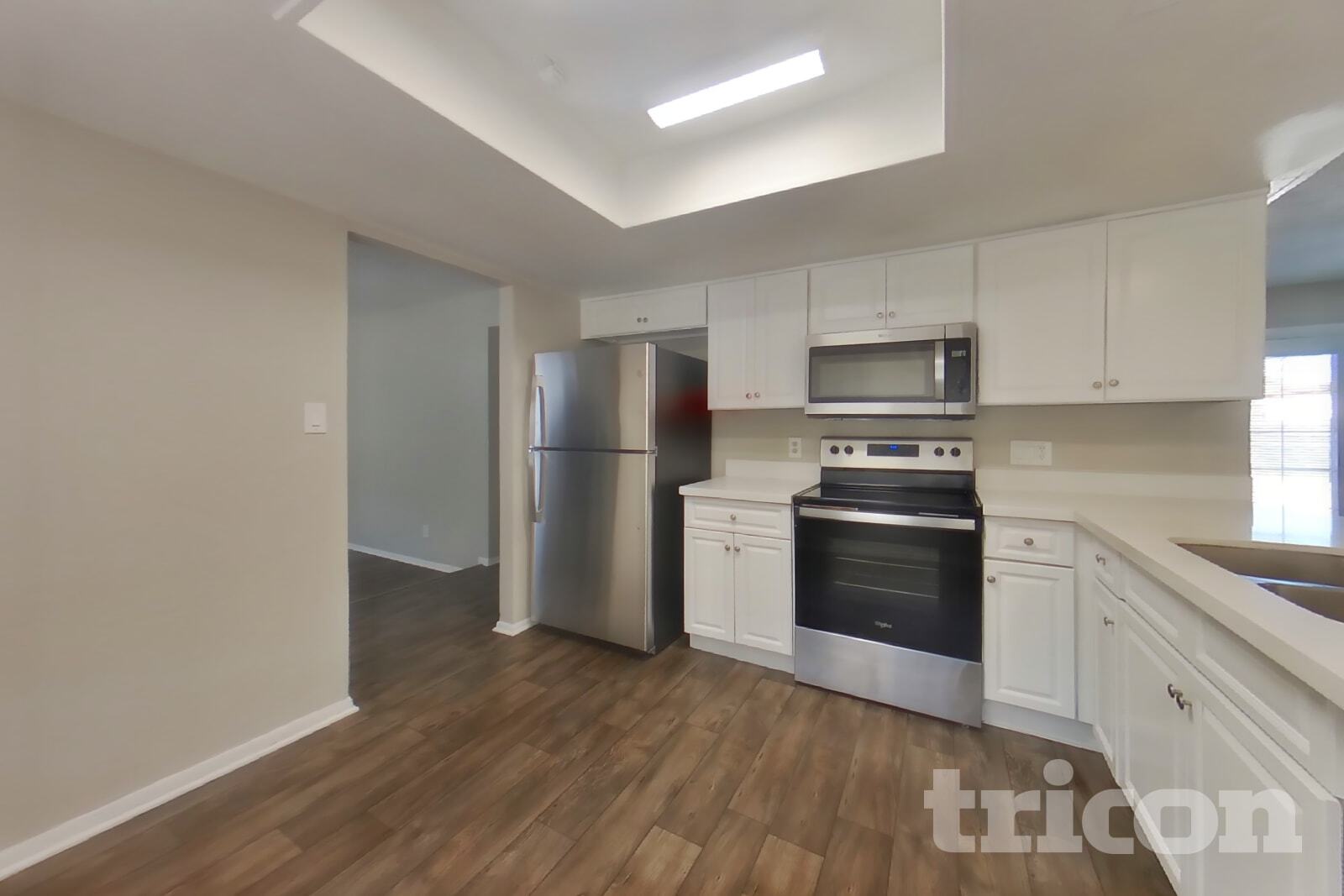 Building Photo - 7805 W Cora Ln