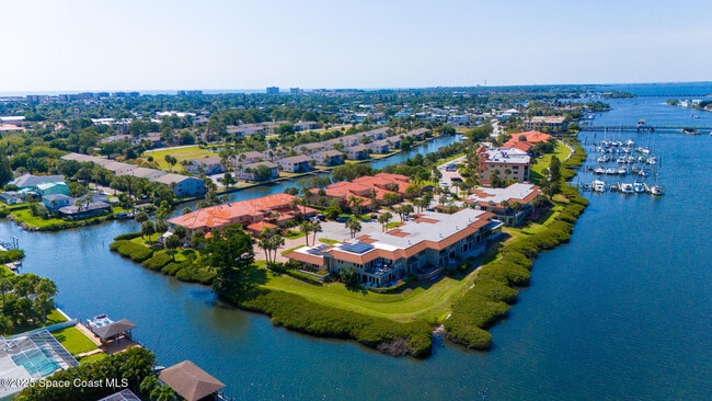 Building Photo - 18 Marina Isles Blvd