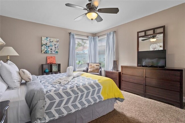 Building Photo - 2749 N Poinciana Blvd