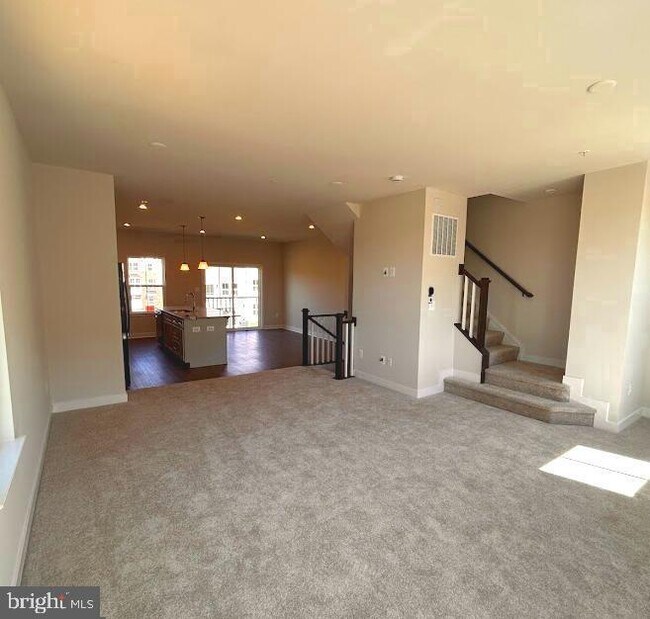 Building Photo - 7924 Olive Branch Ln