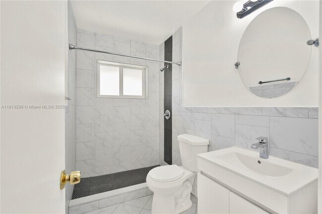 Building Photo - 11713 SW 81st Rd