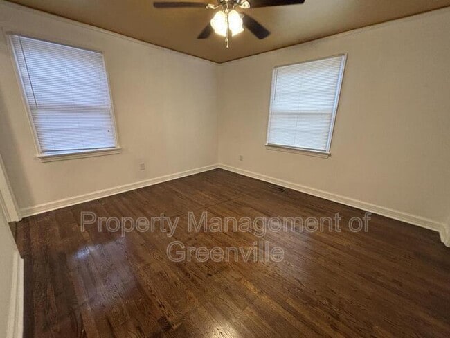 Building Photo - 105 Rockmont Rd