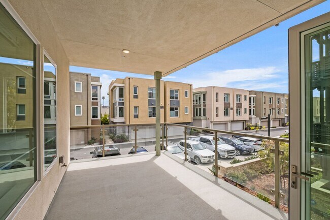 Building Photo - Light and Bright Home in Dana Point Near Doheny Beach!