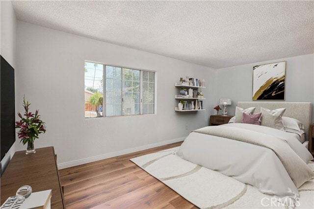 Building Photo - 1106 N San Gabriel Ave