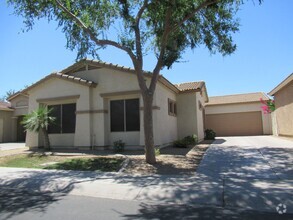 Building Photo - Charming Home in Chandler Gated Community!