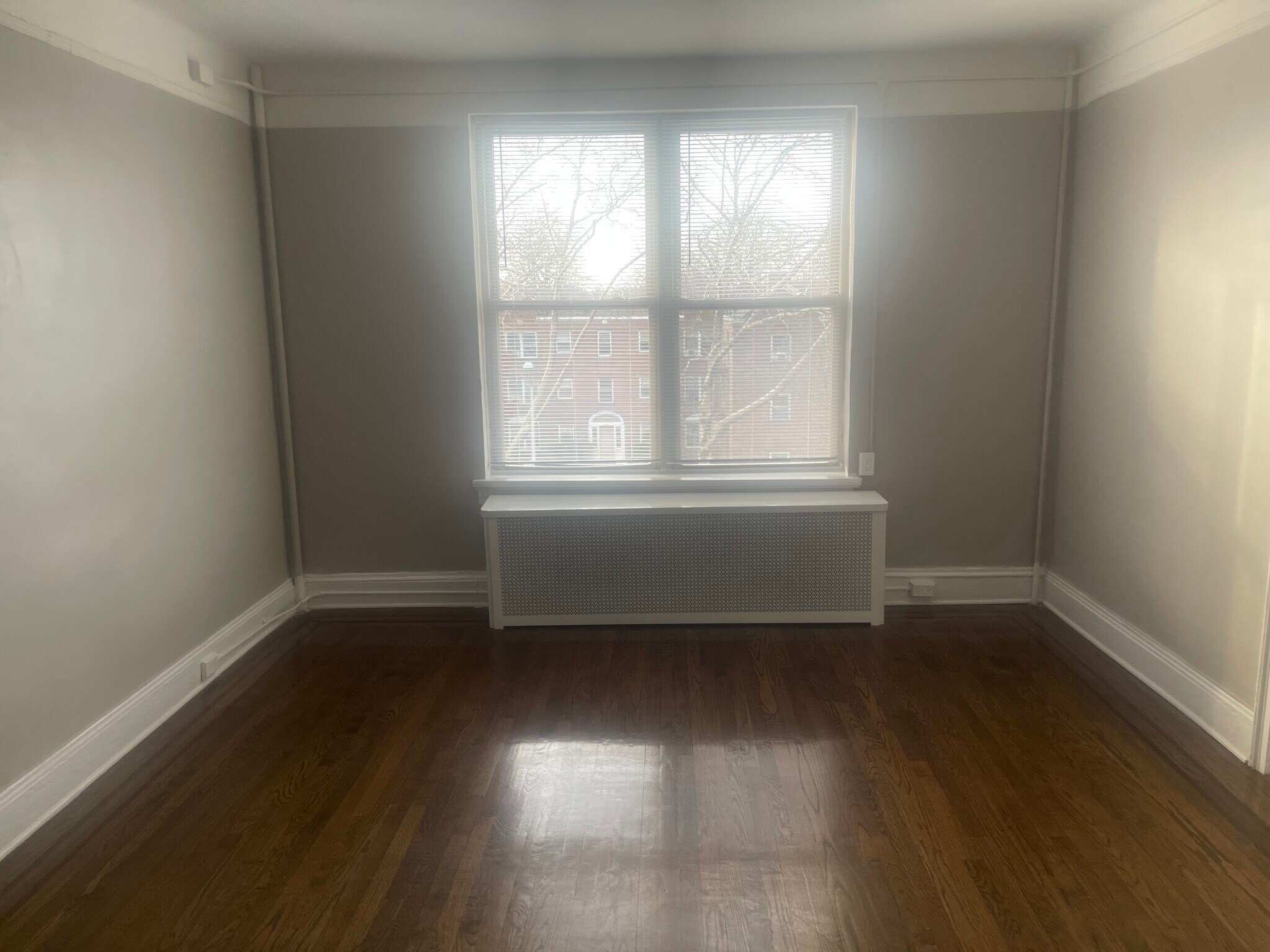 Building Photo - 1436 Lozier Pl