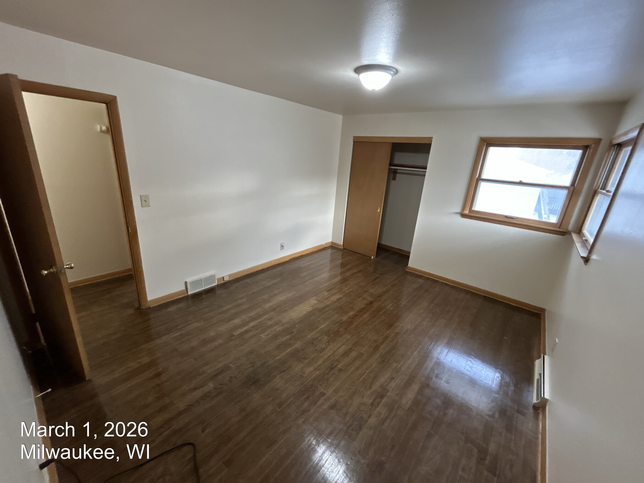 Building Photo - 7335 W Hampton Ave