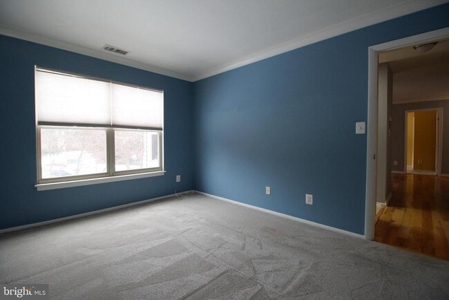 Building Photo - 11657 Chesterfield Ct