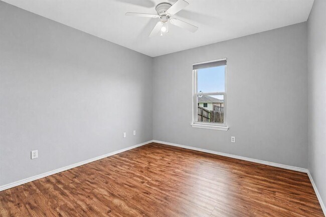 Building Photo - 1309 Marlee Cir