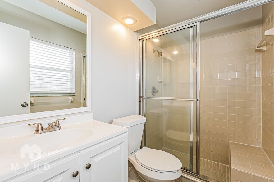 Building Photo - 8150 Tom Sawyer Dr
