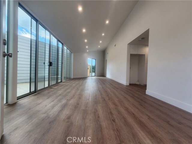 Building Photo - 2534 Community Ave