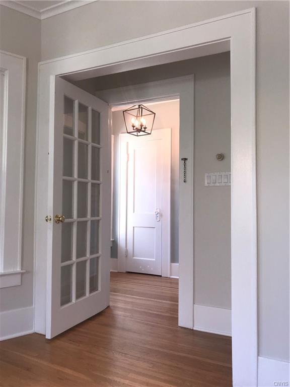 Building Photo - 126 Shotwell Park